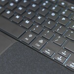 Puzdro Spello s podsvietenou klávesnicou | Samsung Tab A9+ 11” | CZ | čierna | integrovaný stojan a slot na stylus