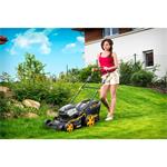 Riwall PRO Rotační sekačka akumulátorová s pojezdem RALM 4640SPi