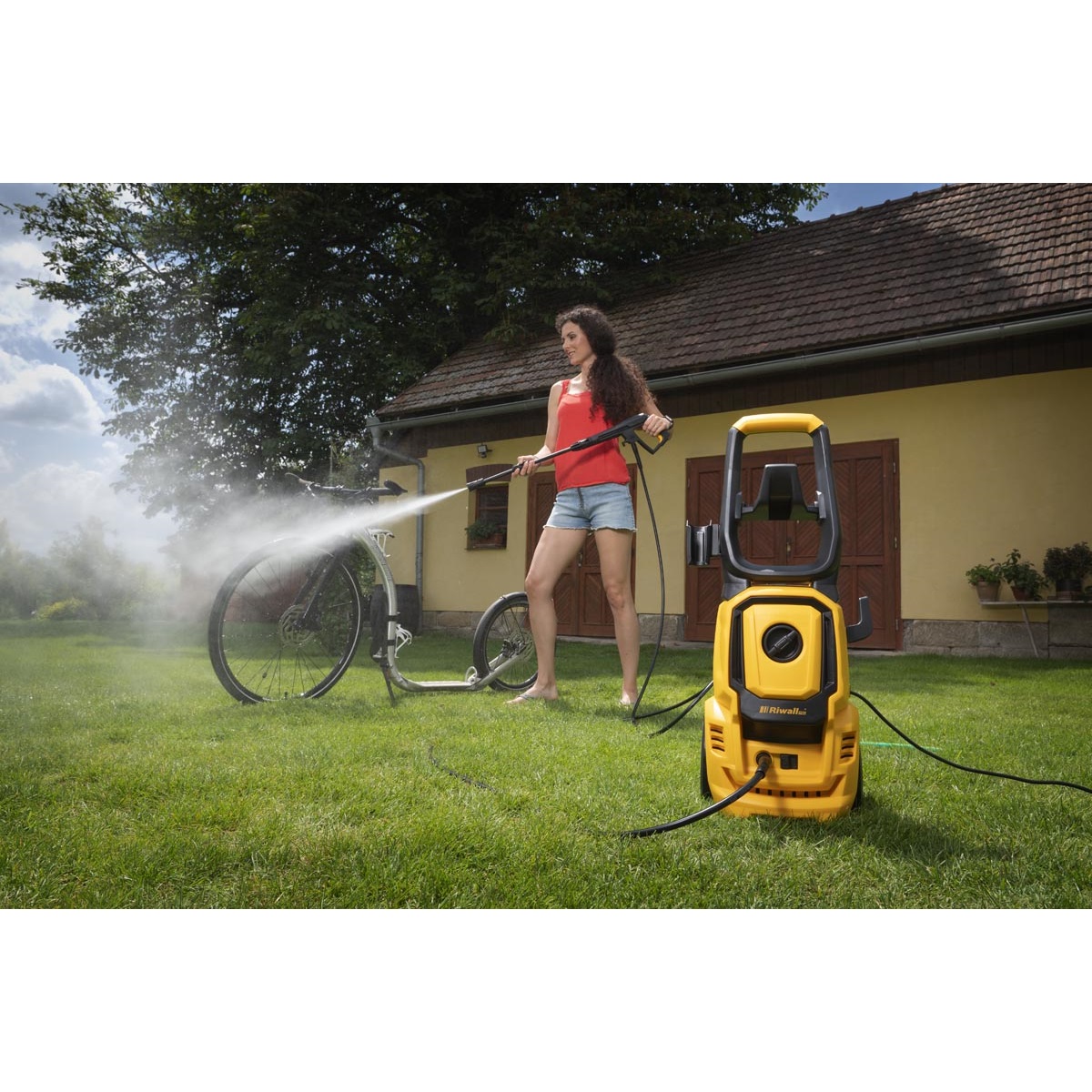Riwall PRO Vysokotlaký čistič REPW 130 SET