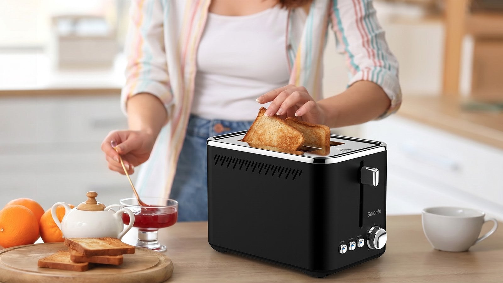 Salente ToastPro, hriankovač, nerezová oceľ, čierny
