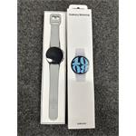 Samsung Galaxy Watch6 44mm stříbrné
