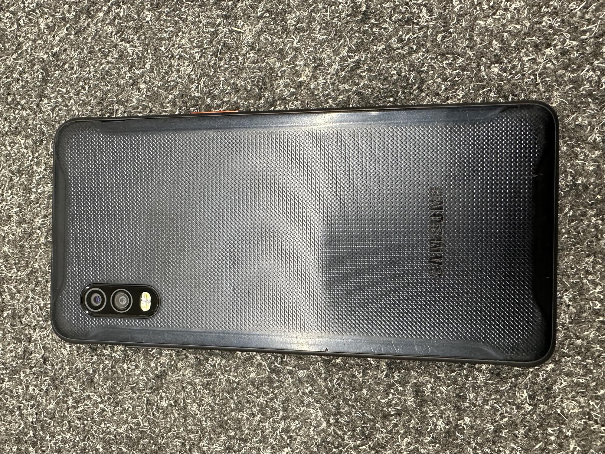 Samsung Galaxy XCover Pro (SM-G715F) černý