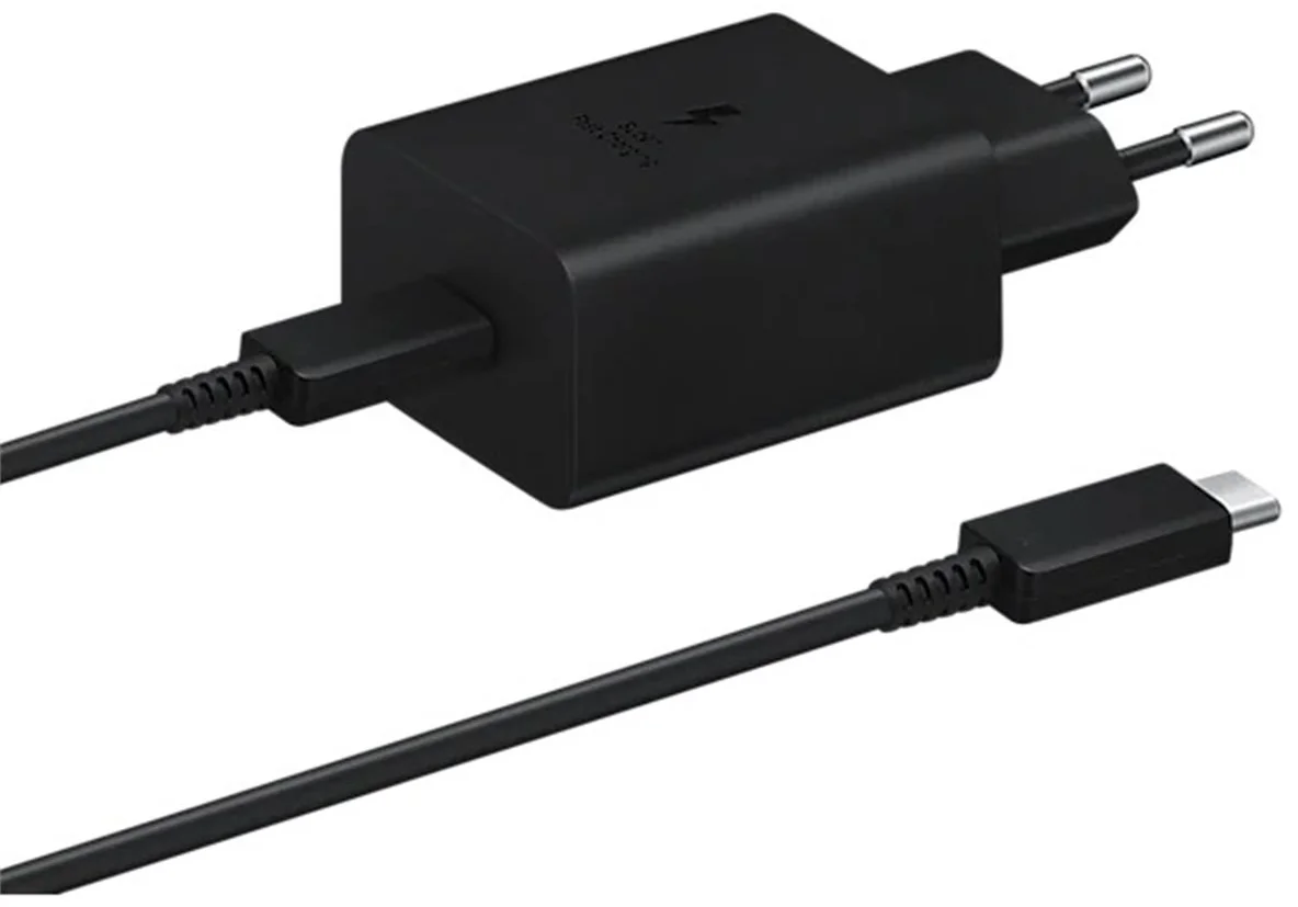 Samsung rychlonabíječka EP-T4510X, USB-C, včetně kabelu, 45W černá