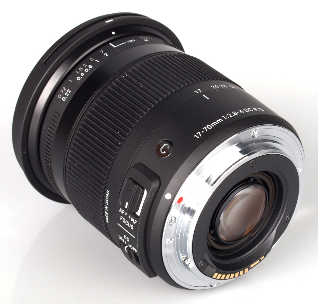 17-70mm F2.8-4 DC MACRO OS HSM [キヤノン用]-