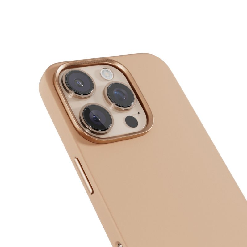 Silikónové puzdro Epico Mag+ pre iPhone 16 Pro Max - Desert Titanium
