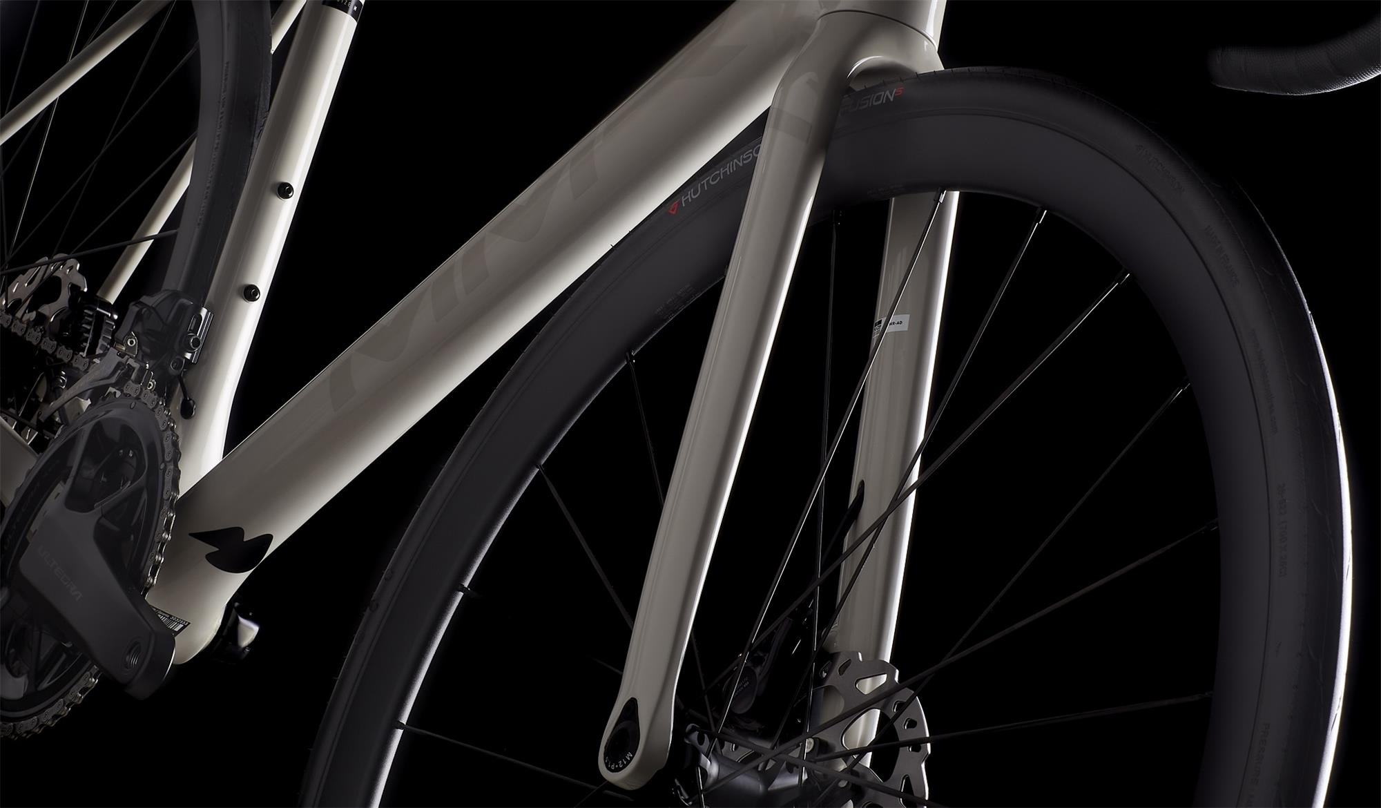 Silniční kolo MMR ADRENALINE 00 - Light Grey N Black - vel.L  24/2025