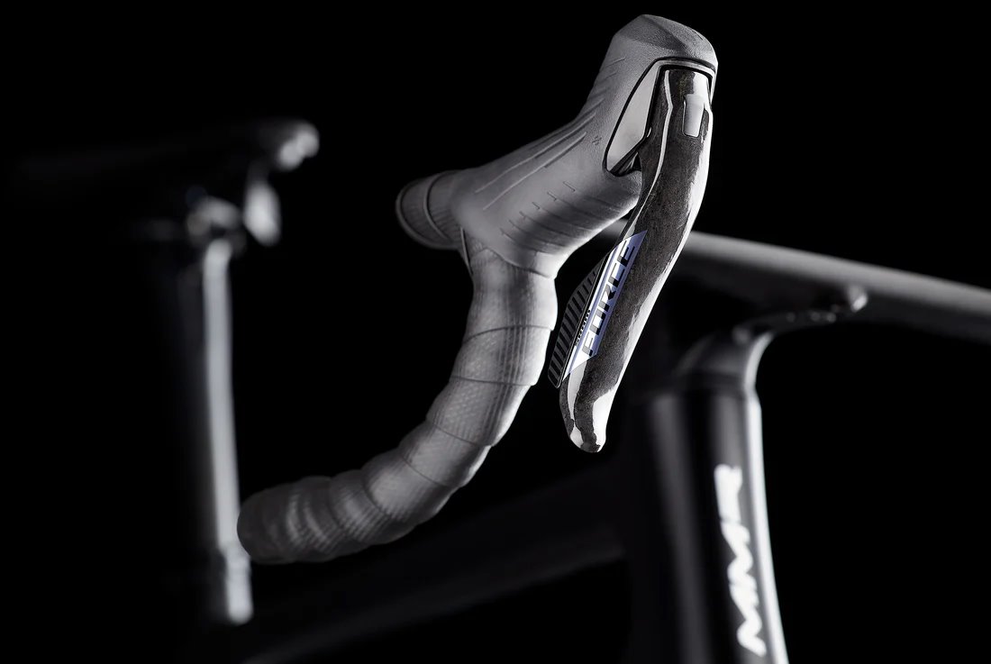 Silniční kolo MMR ADRENALINE 10 - CARBON - 56-L 2025