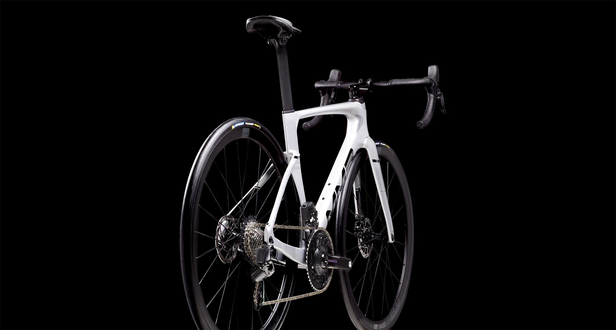 Silniční kolo MMR ADRENALINE AERO 10 - Silver N Black - vel.M / 25/2026
