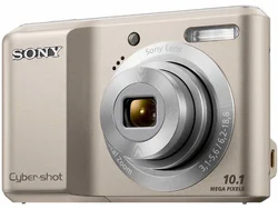 SONY kompakt DSC-S2000S stříbrný, 10,1MPix, 3x zoom, 2,5" LCD, rozpoznání obličeje