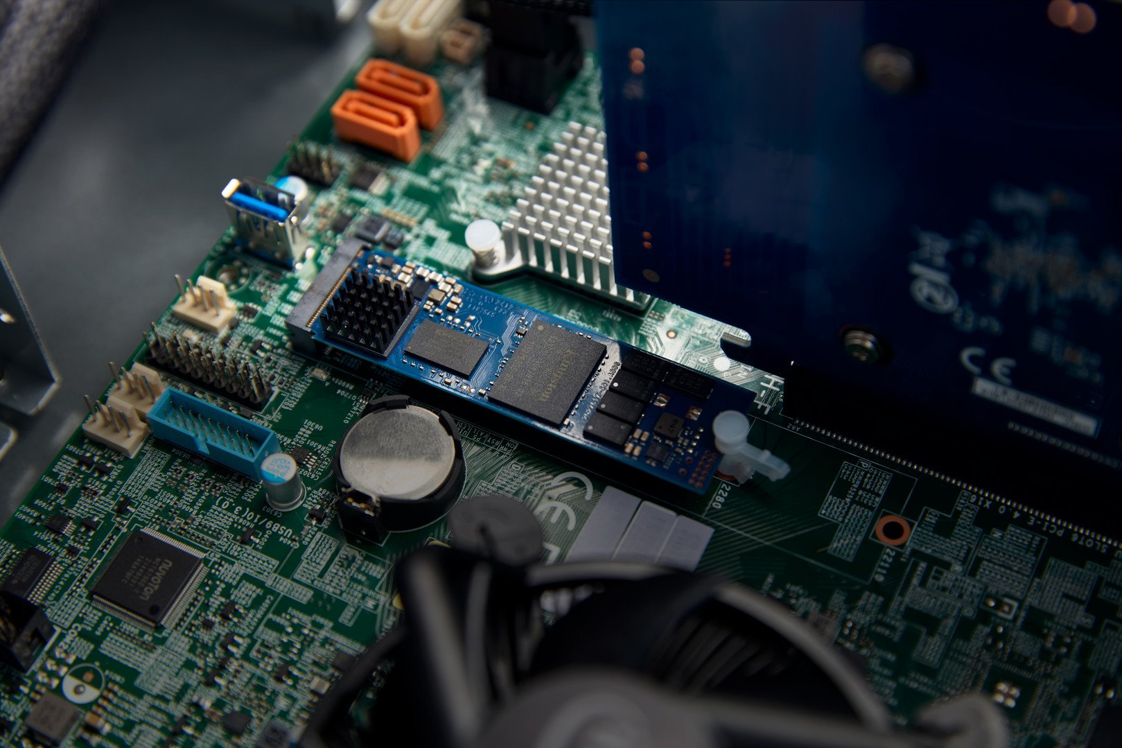 SSD disk Kingston DC2000B 240GB NVMe Enterprise