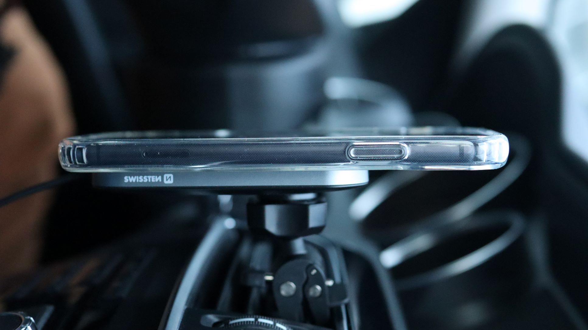 Swissten Clear Jelly MagStick Apple iPhone 11 Pro Max, transparentní