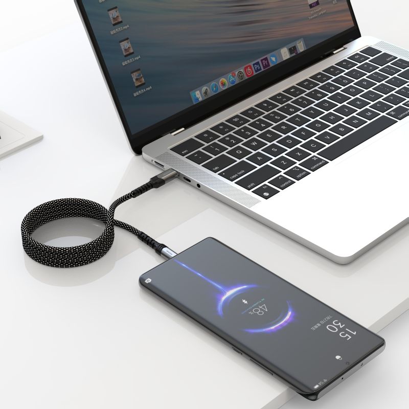 Swissten samonavíjací magnetický kábel USB-C/USB-C, 1 m