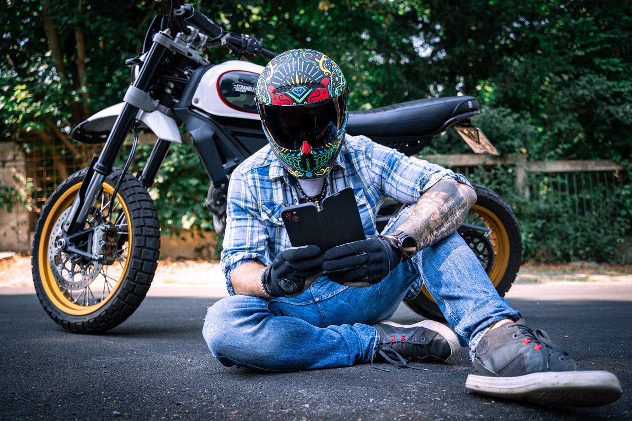 Taktický bezpečnostný kryt Smoothie pre Apple iPhone 13 Pro Max Asphalt