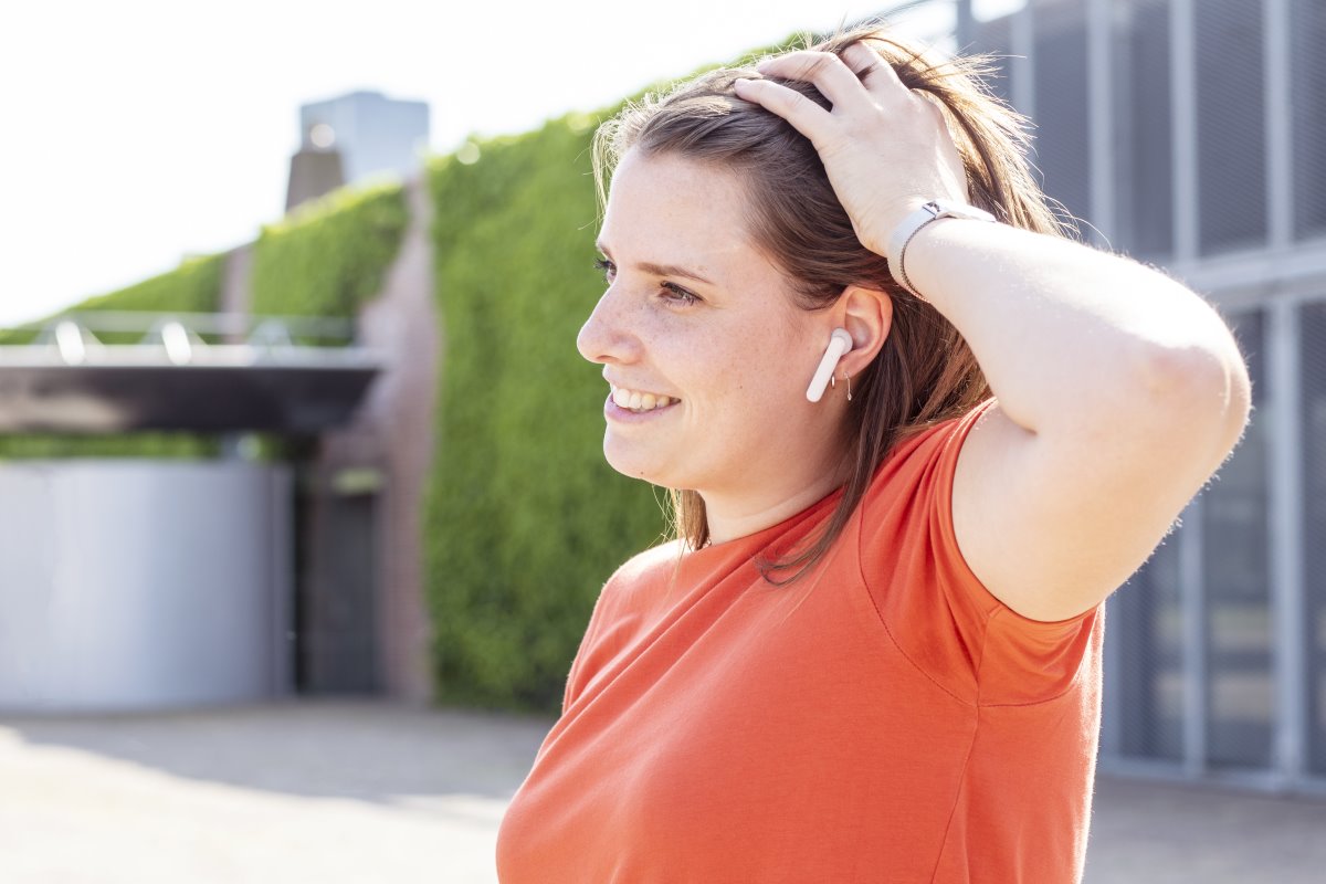 Trust Primo Touch Bluetooth Wireless Earphones, bílá