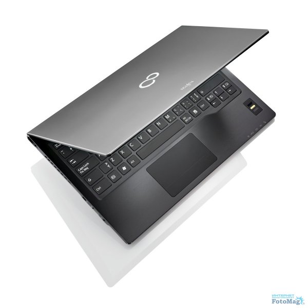Ultrabook Fujitsu Lifebook U772 14" LED Core i7-3667U,8GB,256GB SSD, bez DVD, WiFi,3G,BT,W7P-64bit