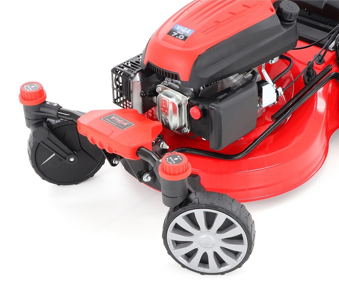 VeGA 51 HWTV 6in1 pojazdová kosačka s otočnými kolesami