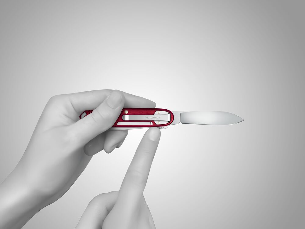 Victorinox Synergy X Alox 93 mm stříbrný