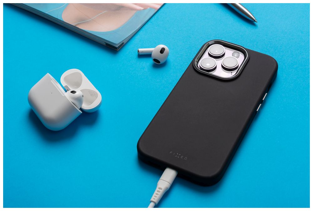 Zadní kryt FIXED MagFlow s podporou MagSafe pro Apple iPhone 15, černý